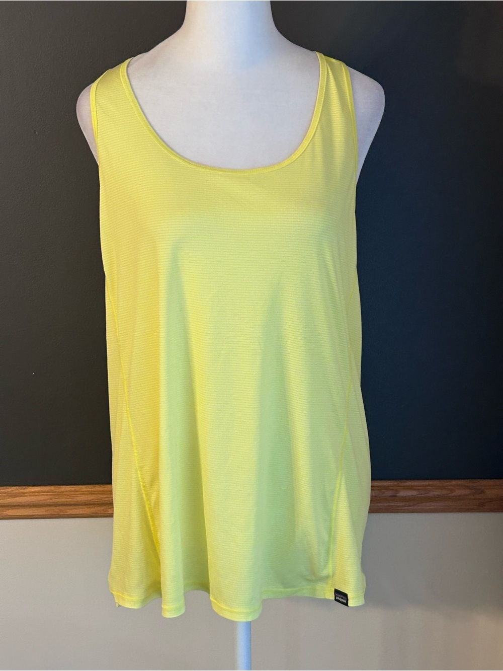 Patagonia Capilene Cool Daily Tank Top Bright Yellow Size XL